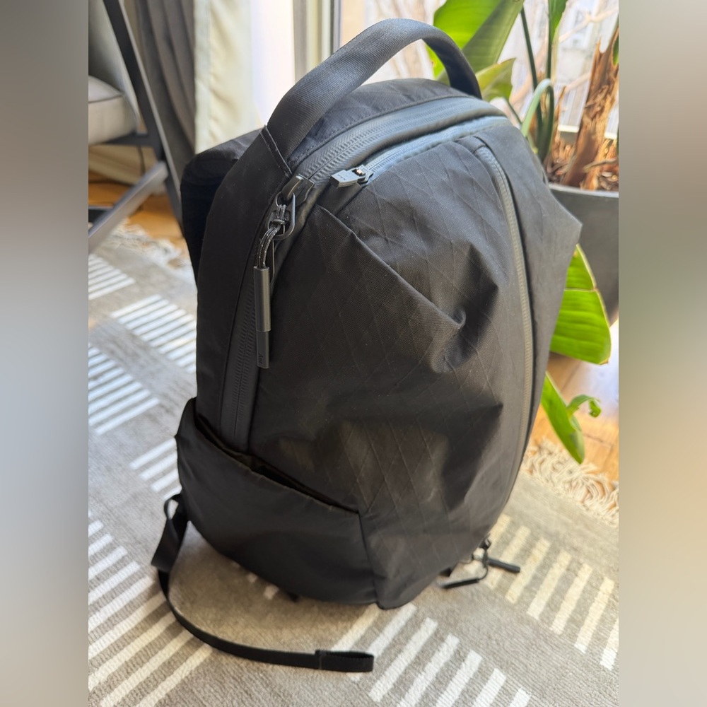 Aer Fit Pack 3 Black Men's Backpack - Picture 4 of 6
